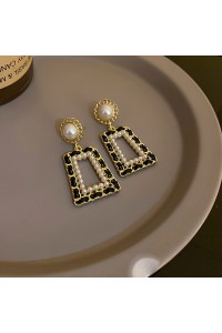 Rectangle Pearl Chain Earrings