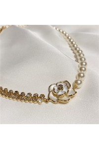 Cameilia Flower Pearl Rhinestone Necklace/choker